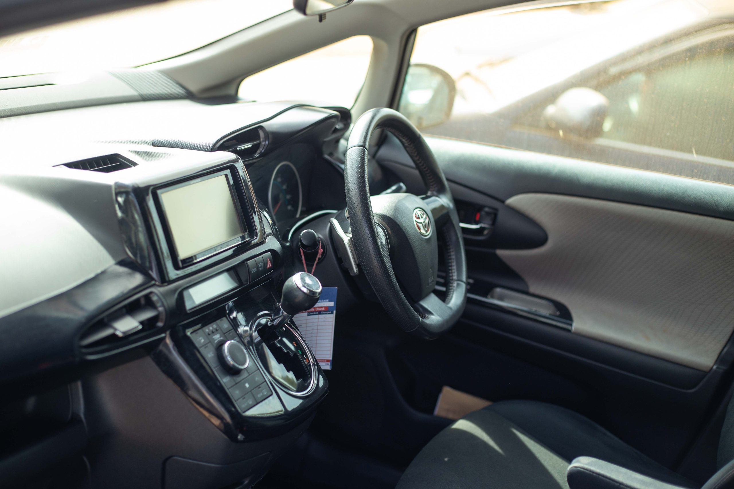 TOYOTA WISH [Buy Now]