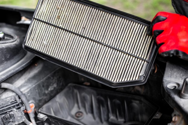 Checking air filter